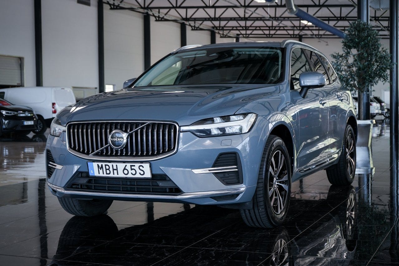 Volvo XC60 2023 – bild 1 av 24