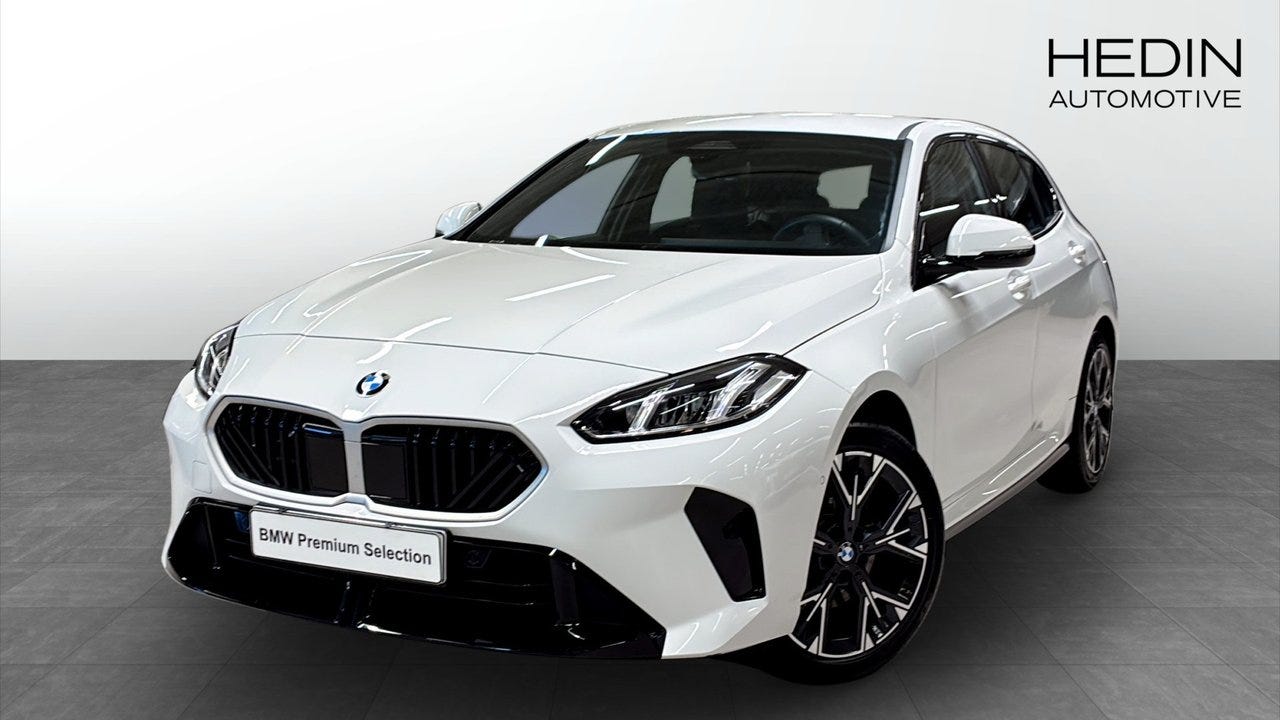 BMW 120 2026 – bild 1 av 9
