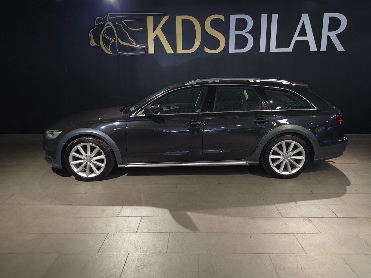 Audi A6 allroad 2017 – bild 1 av 14