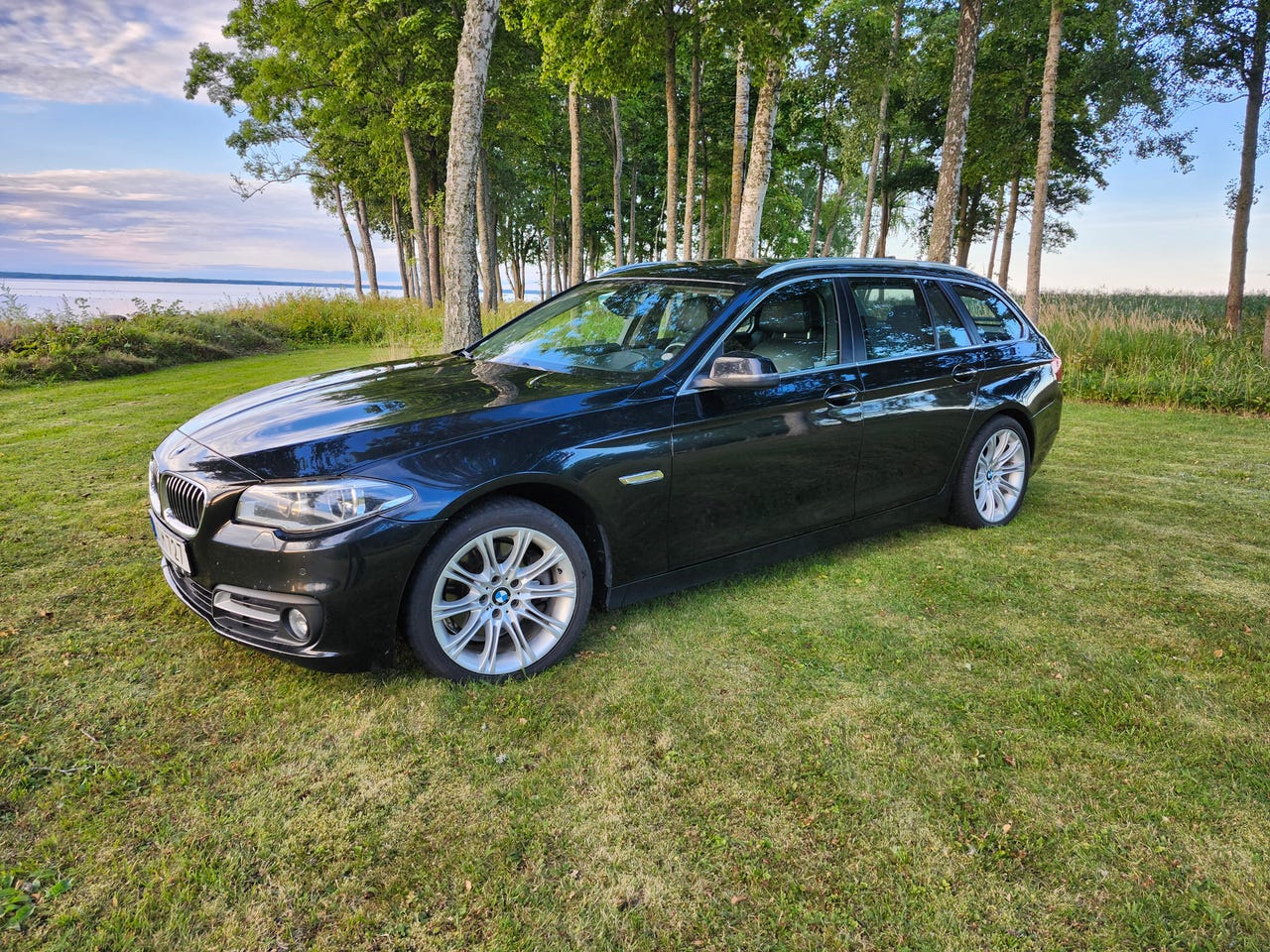 BMW 520d 2016 – bild 1 av 5