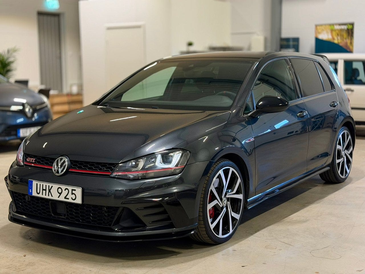 Volkswagen Golf I 2017 – bild 1 av 19