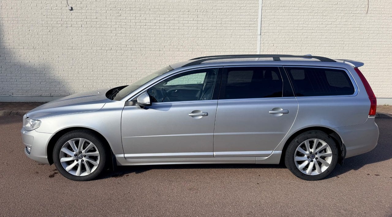Volvo V70 2016 – bild 1 av 24