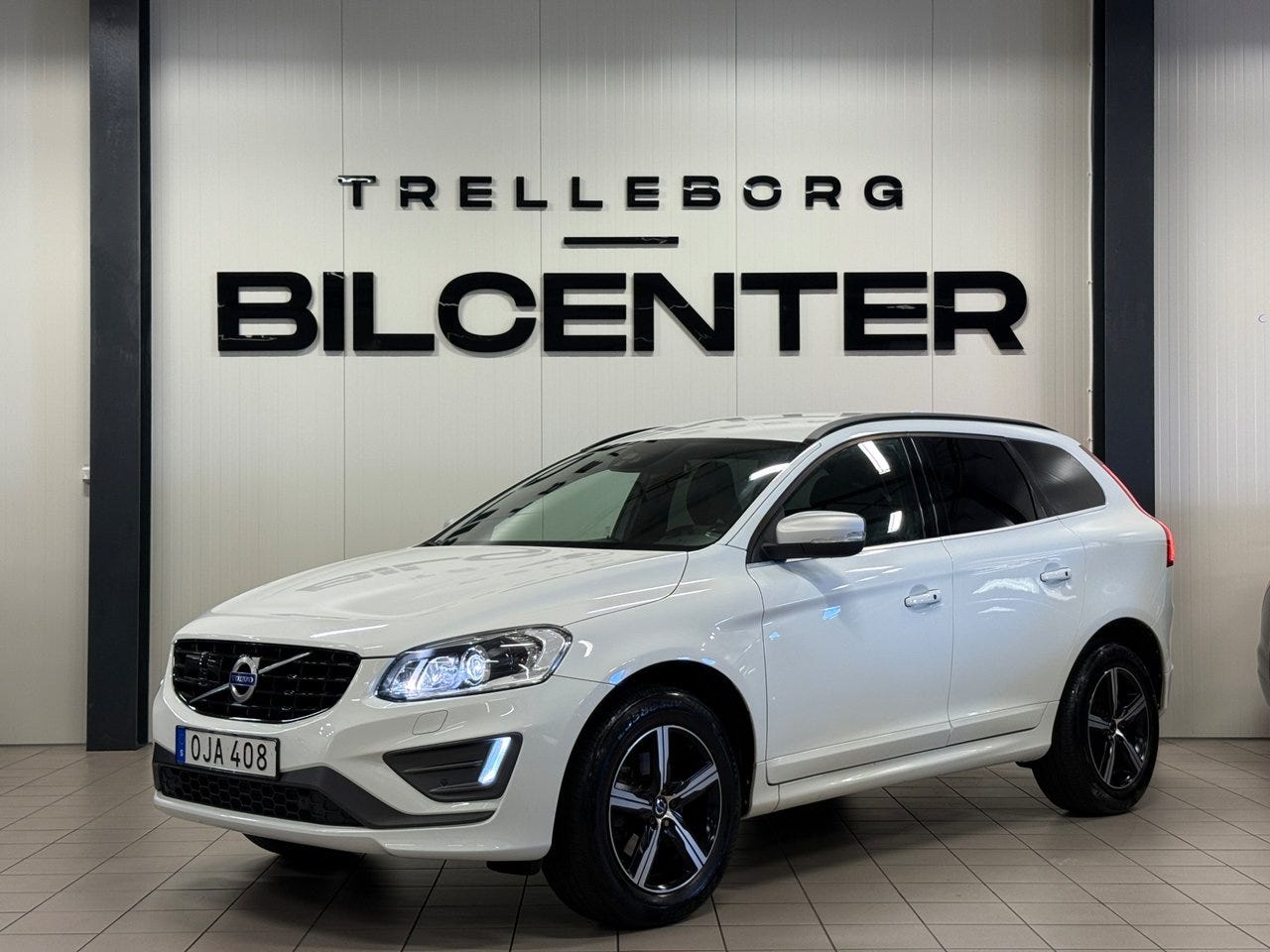 Volvo XC60 2017 – bild 1 av 21