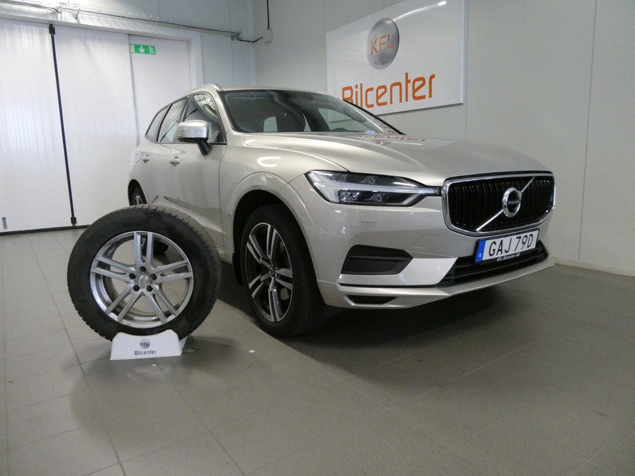 Volvo XC60 2019 – bild 1 av 24