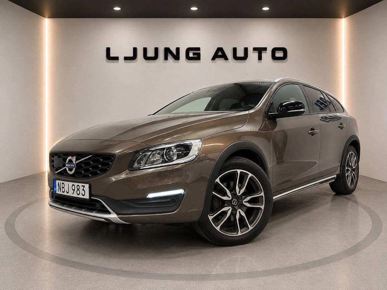 Volvo V60 Cross Country 2016 – bild 1 av 24