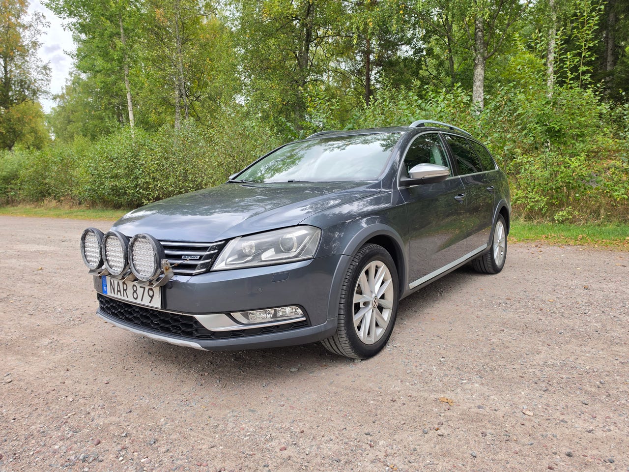 Volkswagen Passat Alltrack 2013 – bild 1 av 8