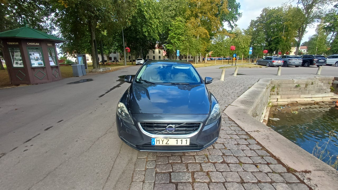Volvo V40 2013 – bild 1 av 10