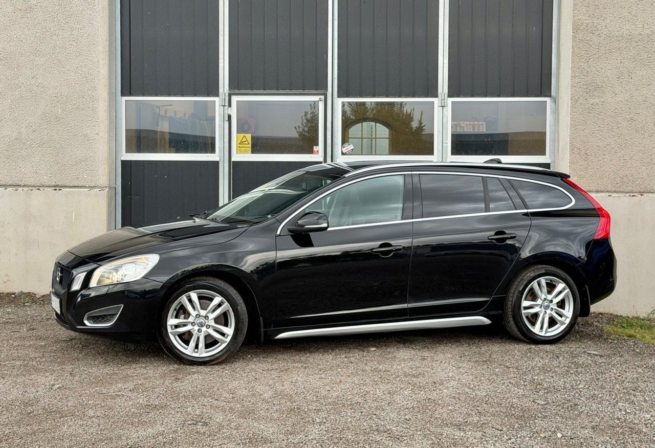 Volvo V60 2012 – bild 1 av 15