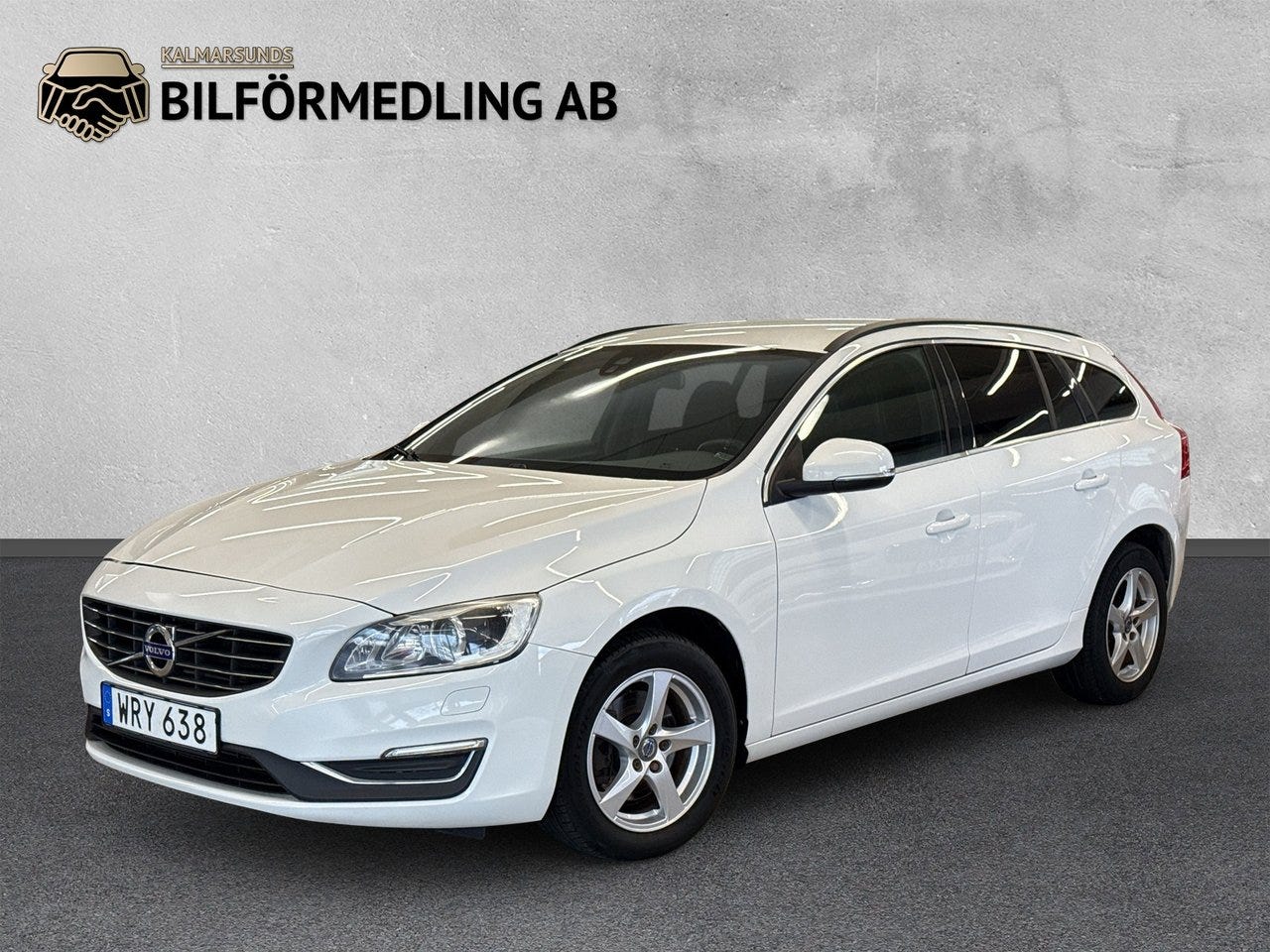 Volvo V60 2016 – bild 1 av 24