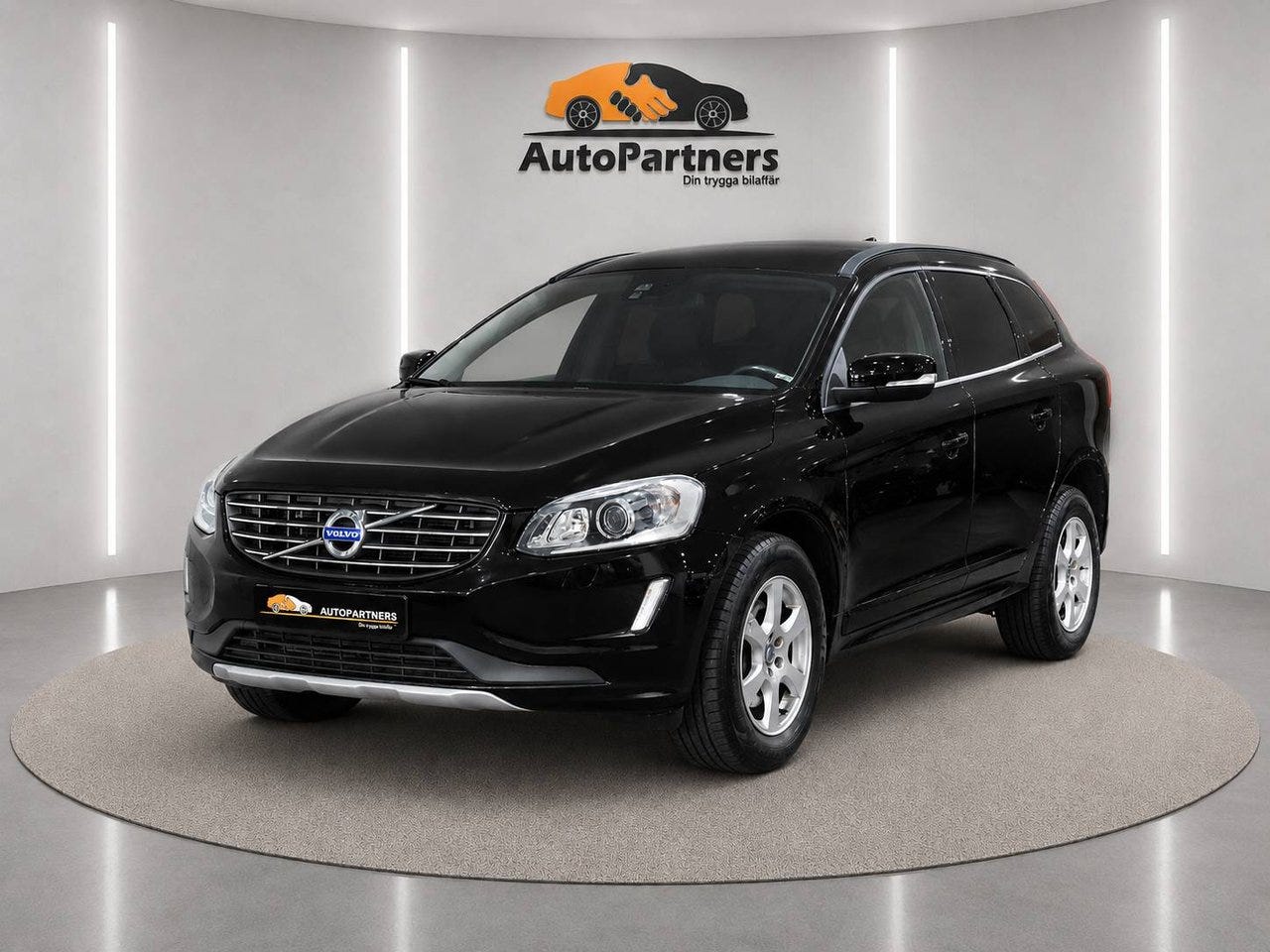 Volvo XC60 2016 – bild 1 av 23