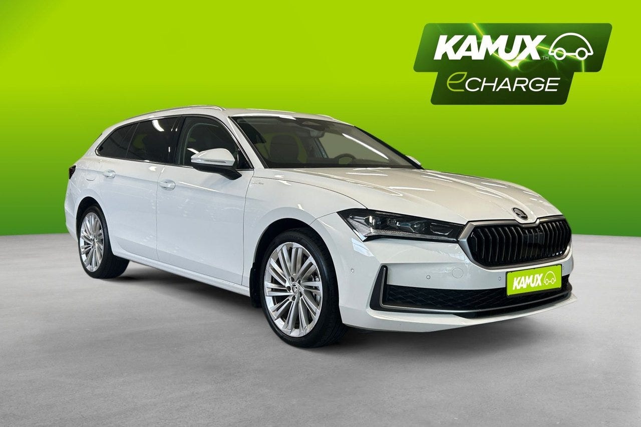 Skoda Superb 2025 – bild 1 av 24