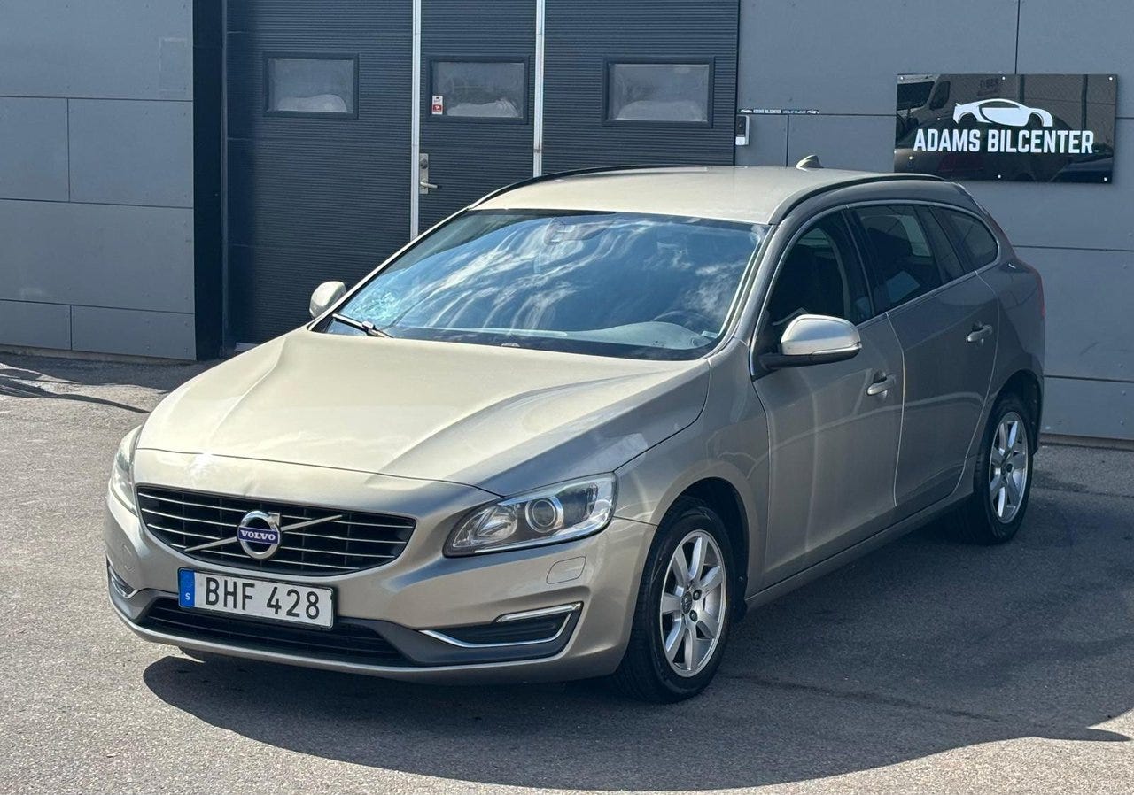 Volvo V60 2014 – bild 1 av 17