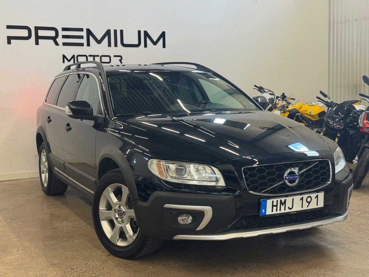 Volvo XC70 2015 – bild 1 av 21
