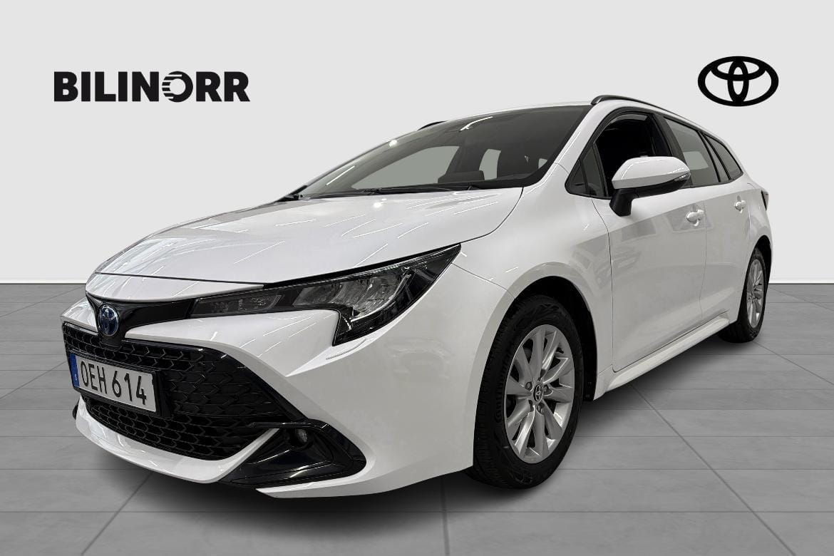 Toyota Corolla 2023 – bild 1 av 12