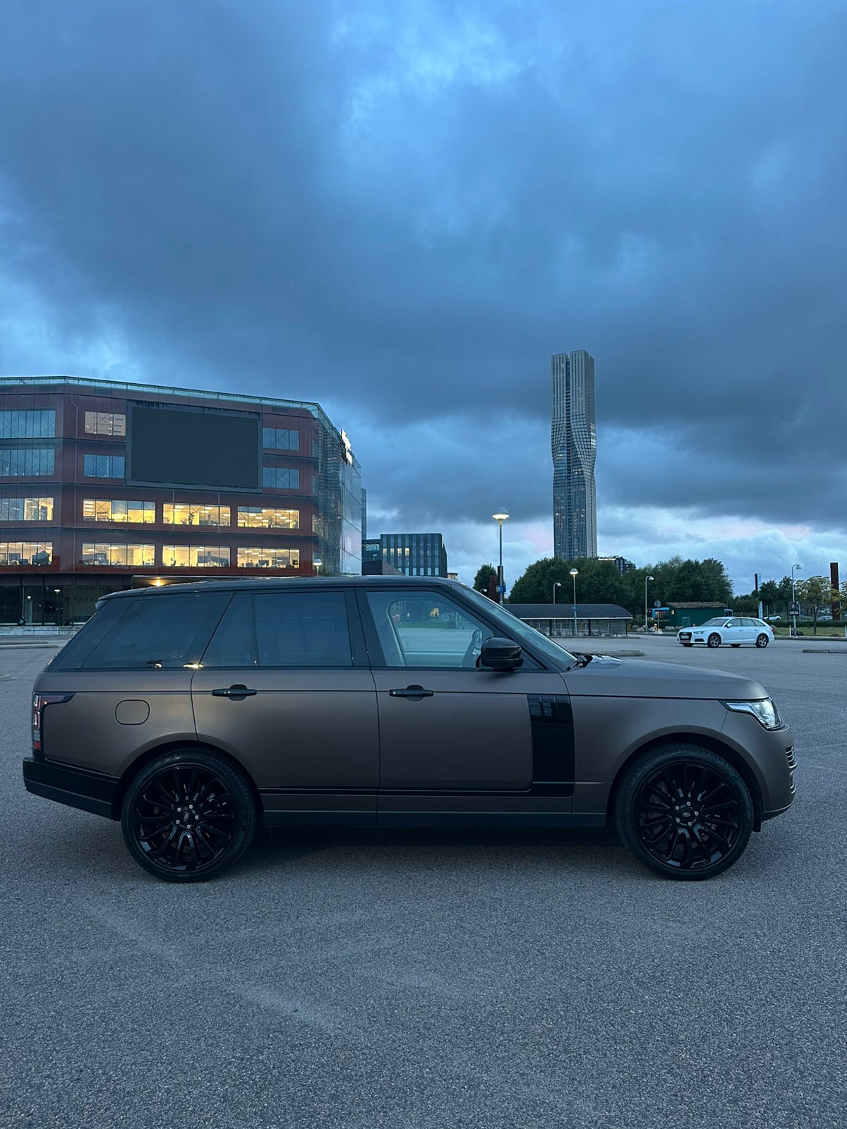 Land Rover Range Rover 2014 – bild 1 av 23