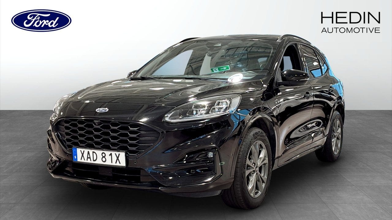 Ford Kuga 2022 – bild 1 av 11