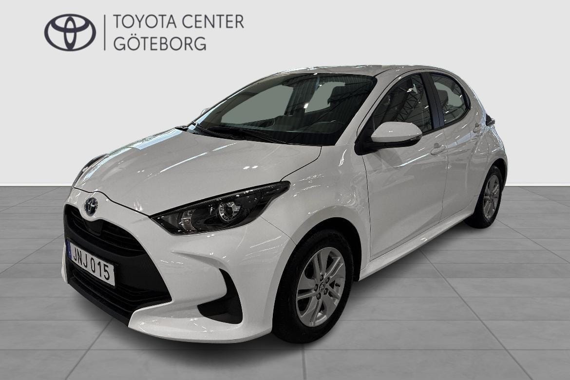 Toyota Yaris 2023 – bild 1 av 12