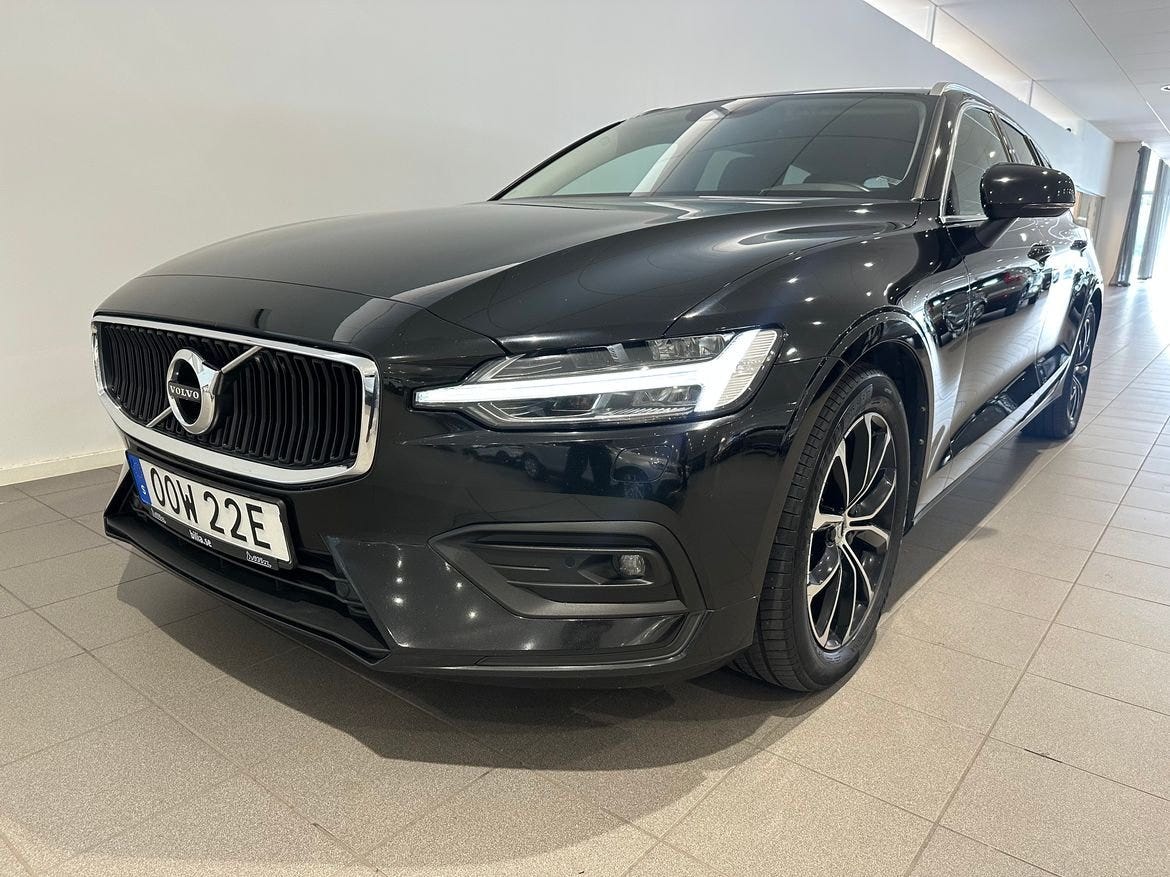 Volvo V60 2020 – bild 1 av 17