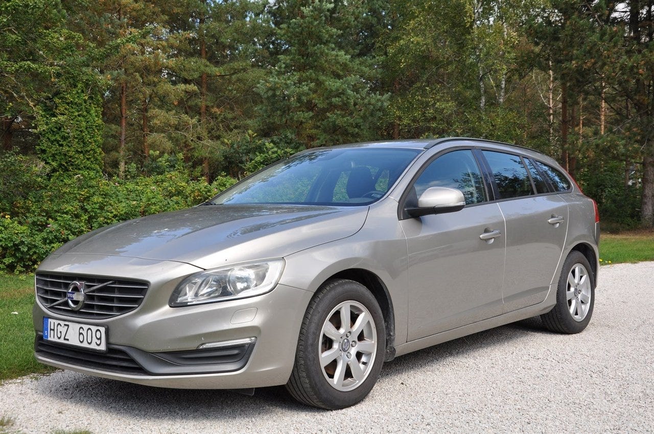 Volvo V60 2014 – bild 1 av 12