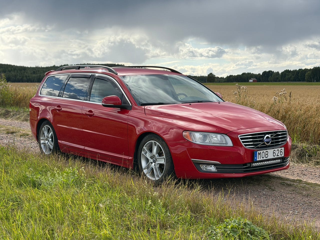 Volvo V70 2010 – bild 1 av 10