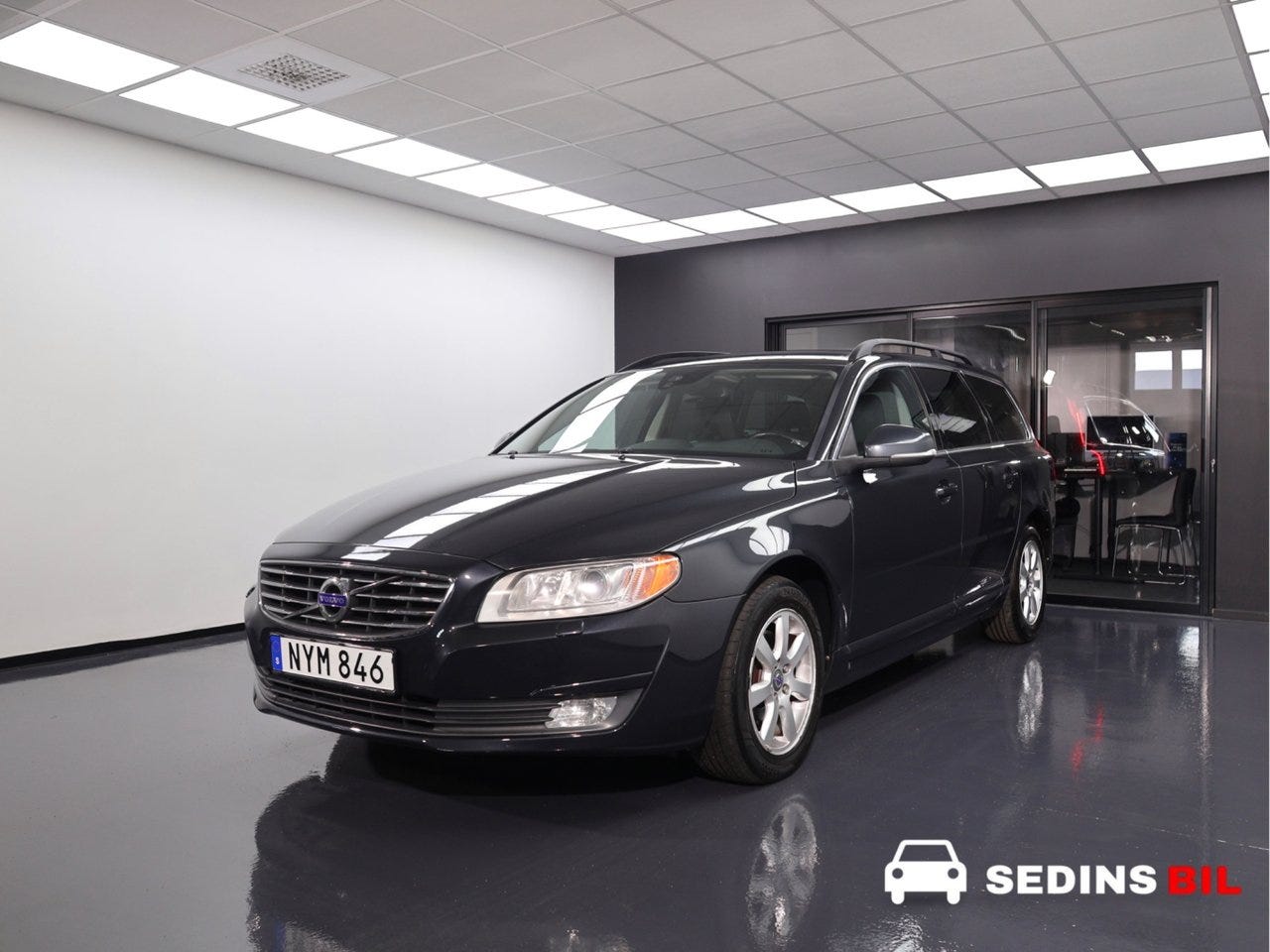 Volvo V70 2014 – bild 1 av 24