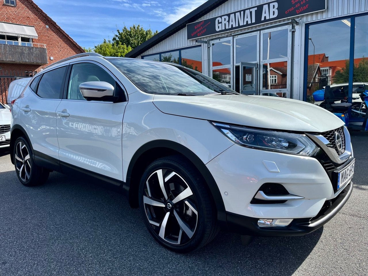 Nissan Qashqai 2018 – bild 1 av 13