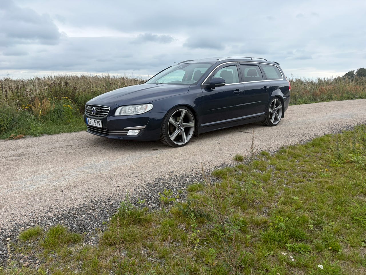 Volvo V70 2015 – bild 1 av 7