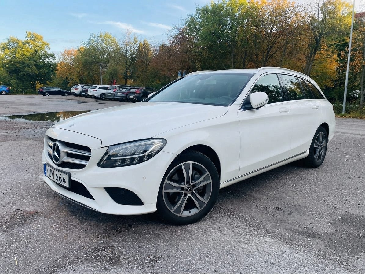 Mercedes-Benz C220 2019 – bild 1 av 11