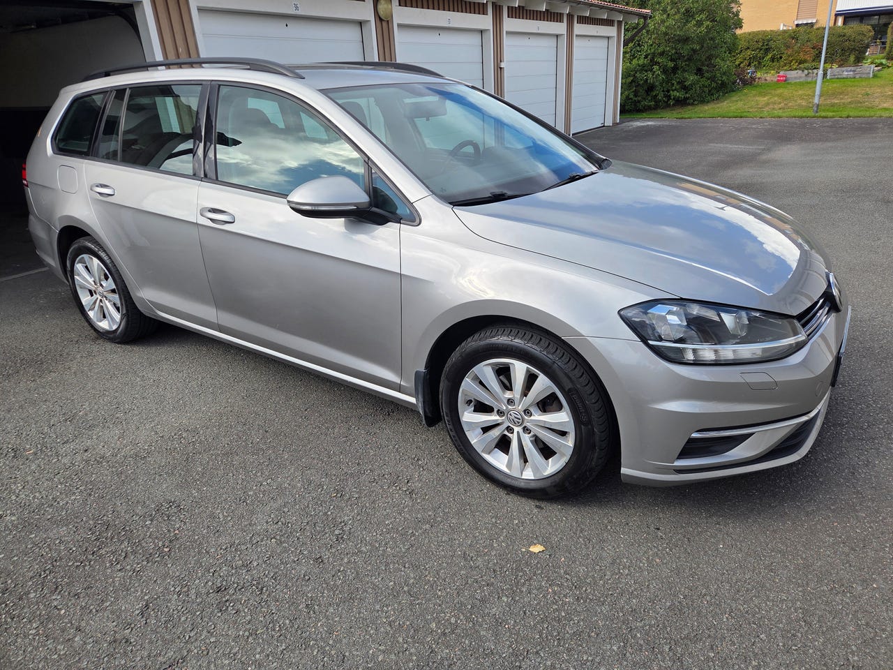 Volkswagen Golf VII 2018 – bild 1 av 7