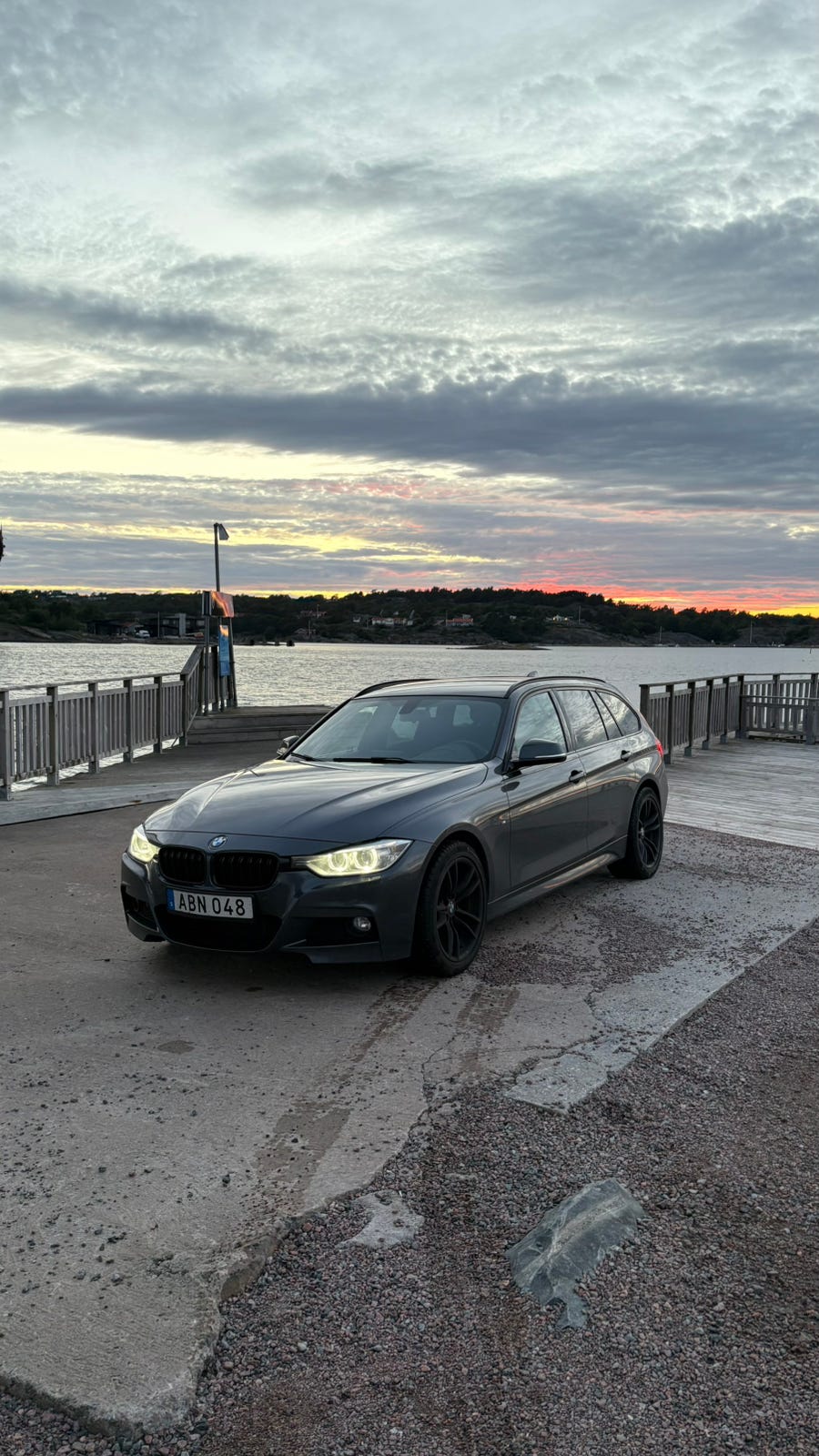 BMW 320d 2014 – bild 1 av 7