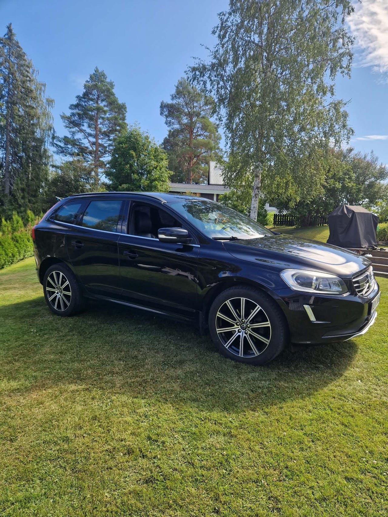 Volvo XC60 2014 – bild 1 av 8