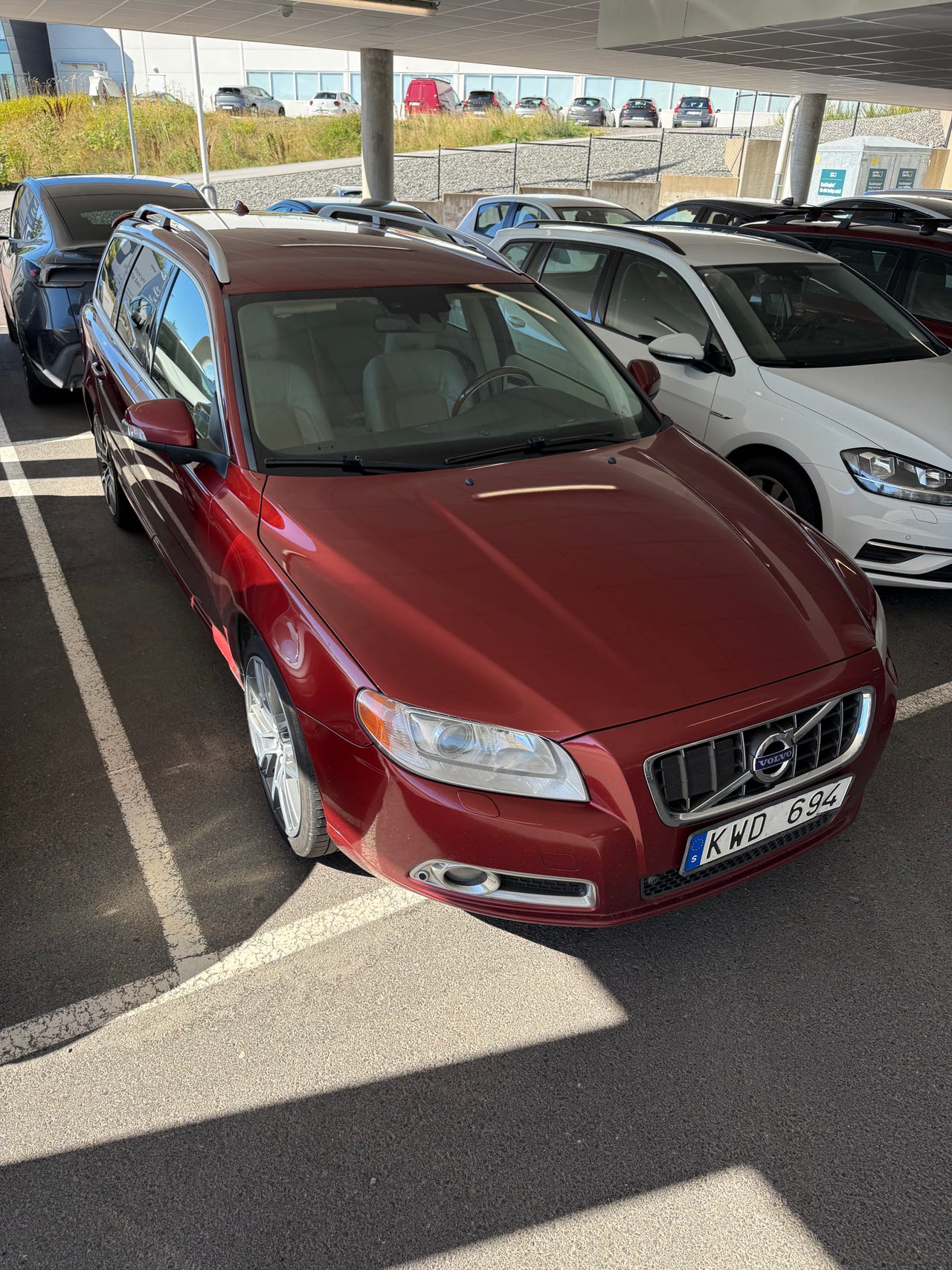 Volvo V70 2011 – bild 1 av 6