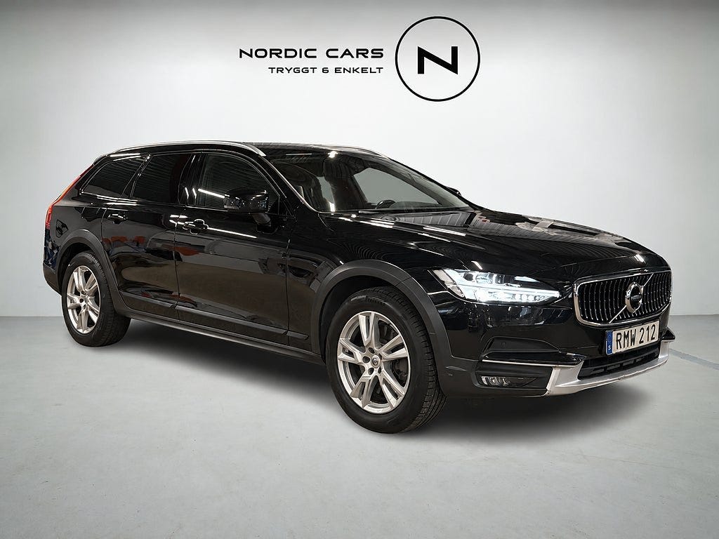 Volvo V90 Cross Country 2018 – bild 1 av 18