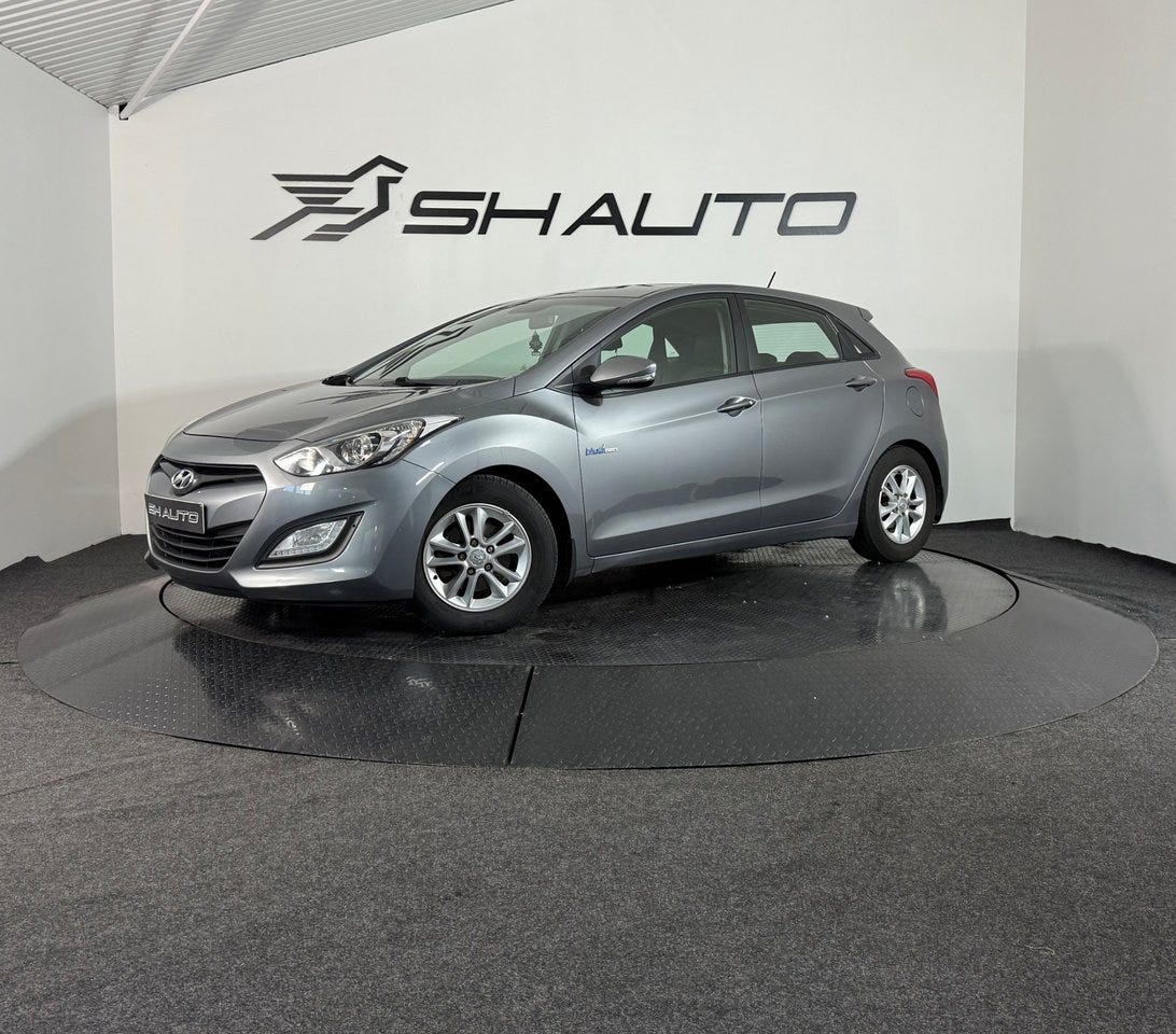 Hyundai i30 2014 – bild 1 av 18