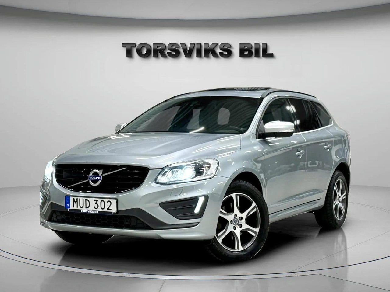 Volvo XC60 2016 – bild 1 av 24