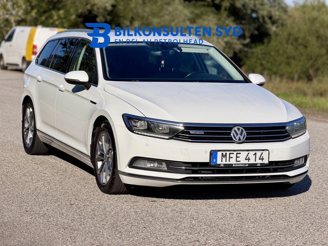 Volkswagen Passat 2016 – bild 1 av 16