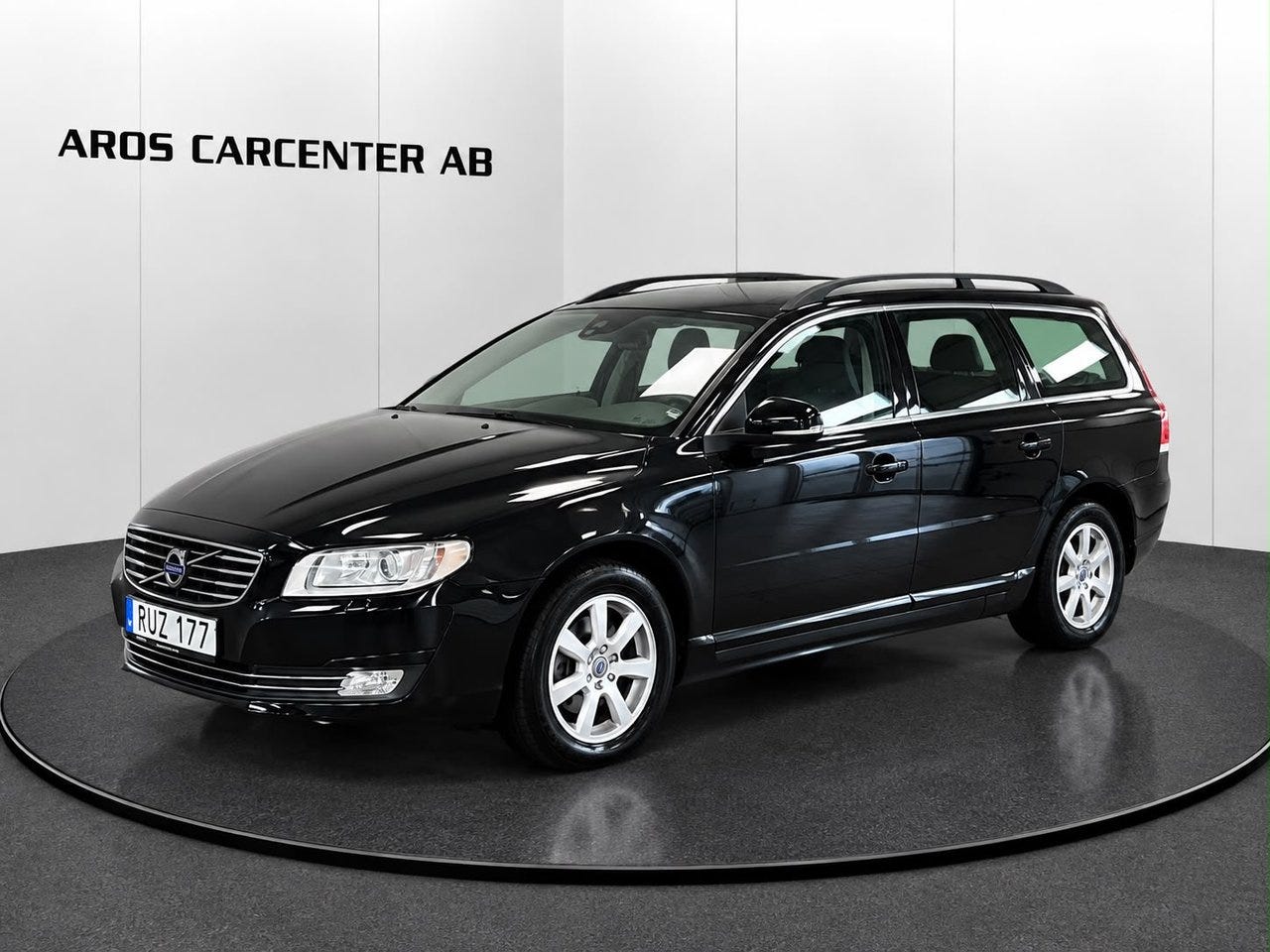 Volvo V70 2015 – bild 1 av 16