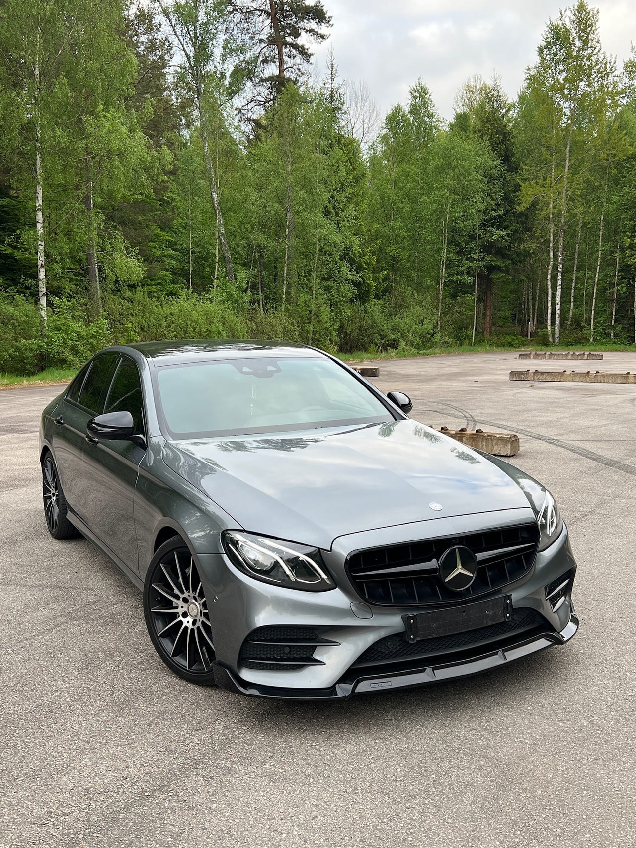 Mercedes-Benz E220 d 2017 – bild 1 av 6