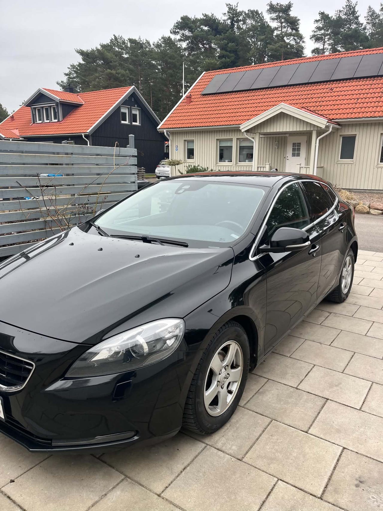Volvo V40 2014 – bild 1 av 5