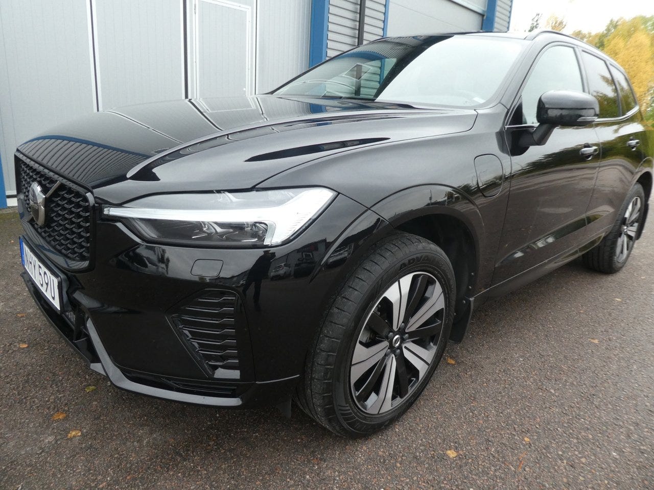 Volvo XC60 2024 – bild 1 av 19