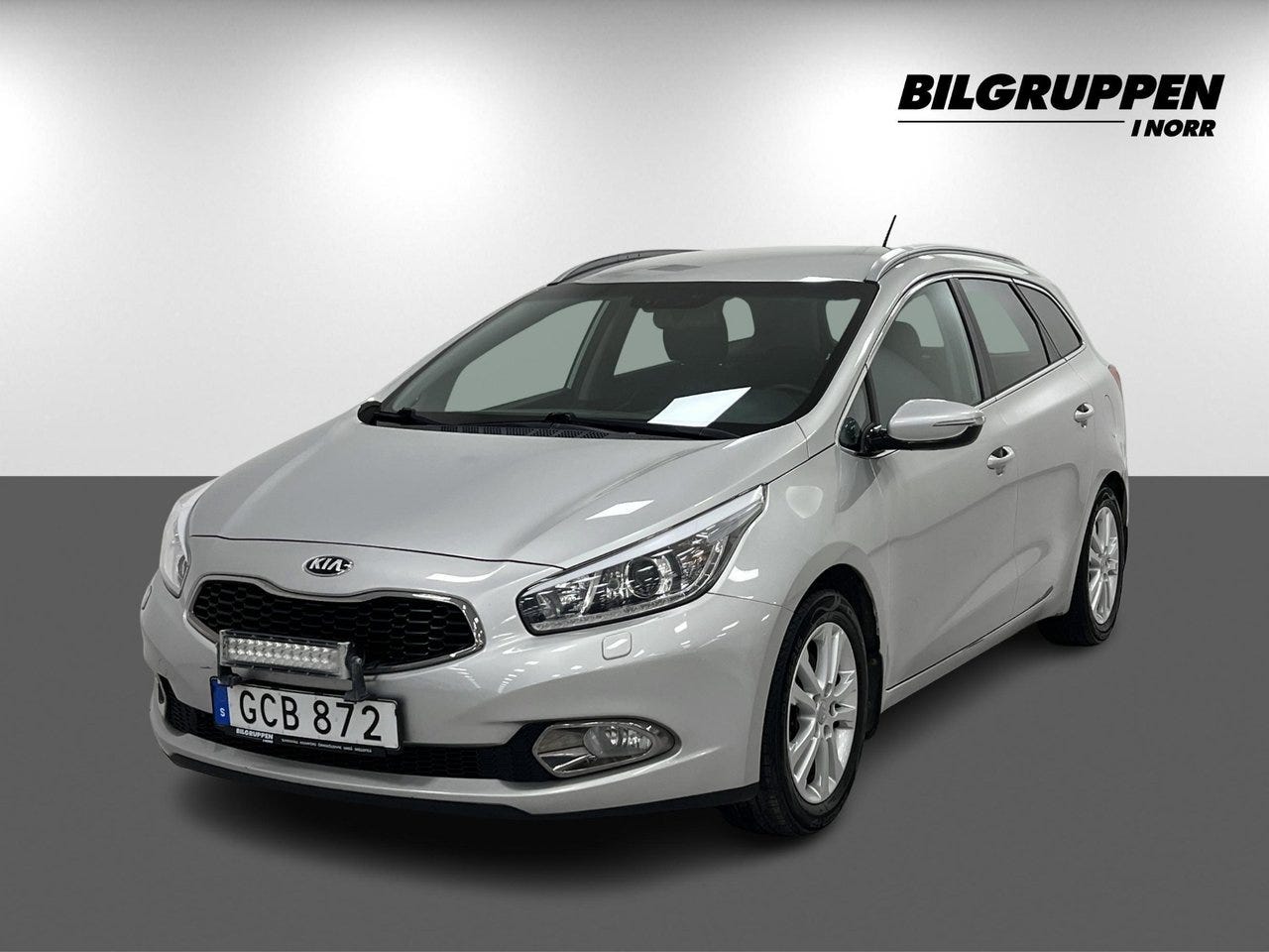Kia Ceed 2015 – bild 1 av 19
