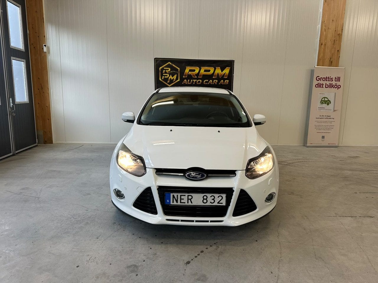Ford Focus 2013 – bild 1 av 22