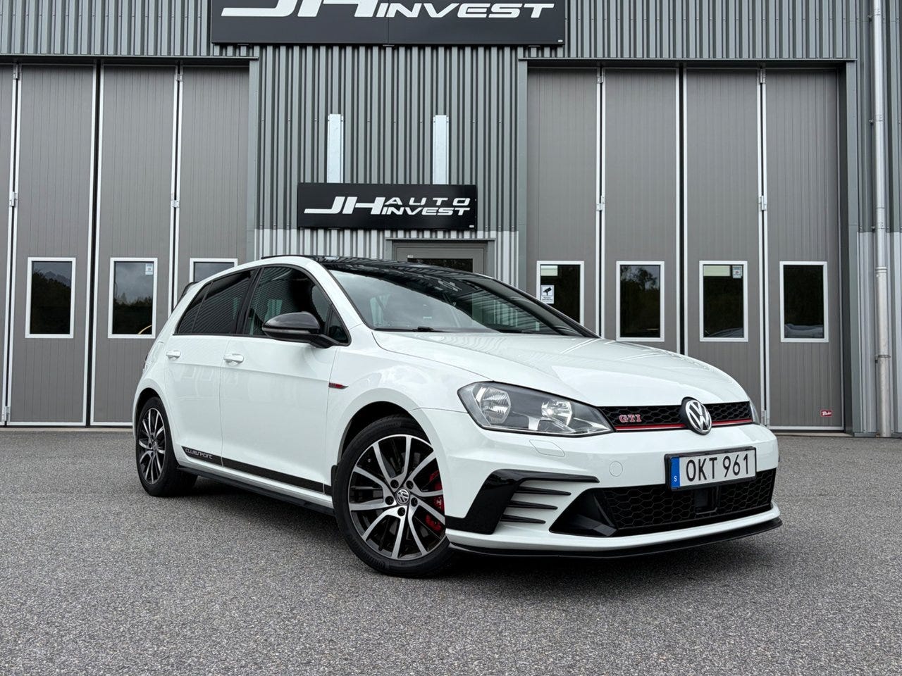 Volkswagen Golf I 2017 – bild 1 av 20