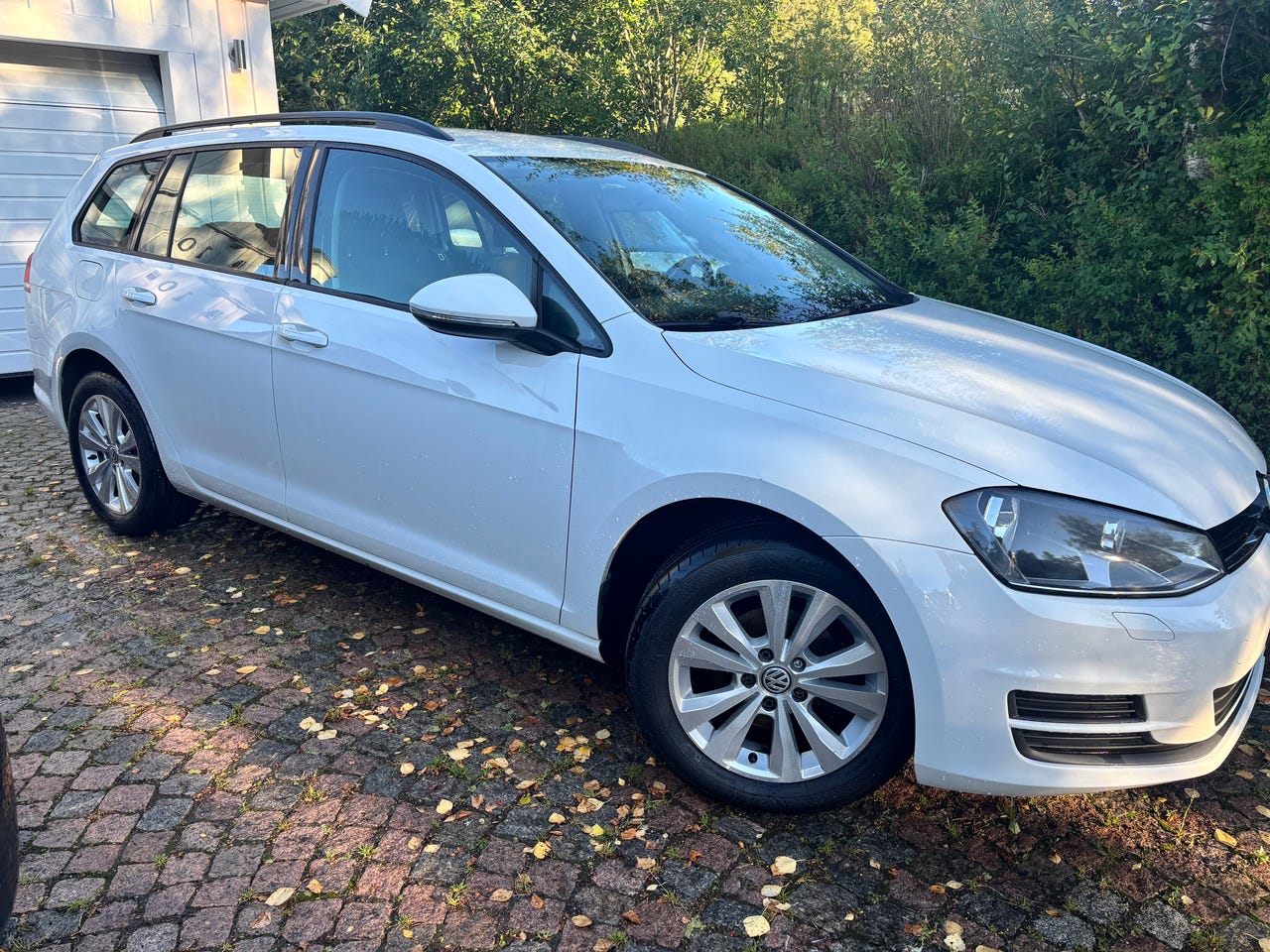 Volkswagen Golf VII 2015 – bild 1 av 10