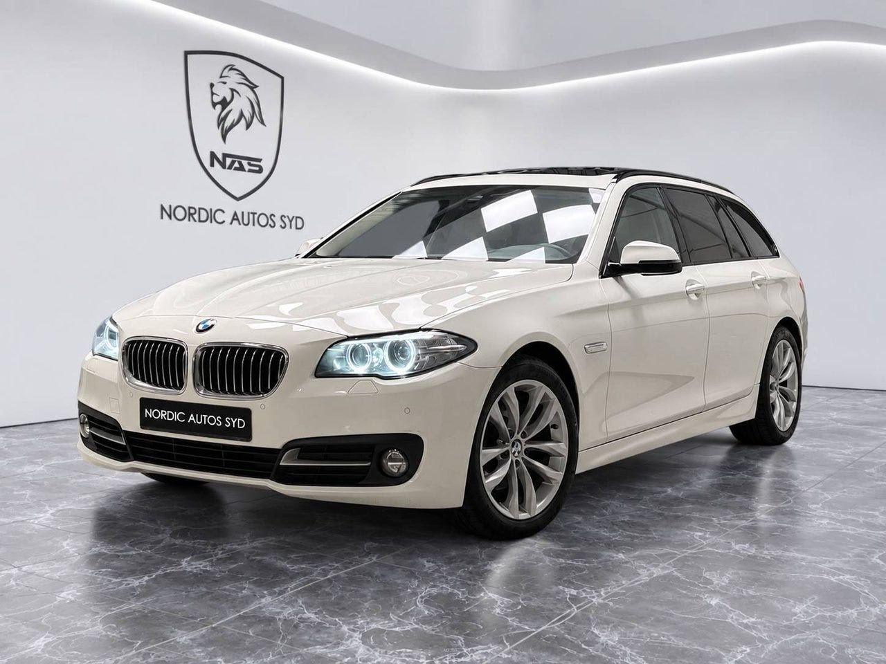 BMW 520d 2016 – bild 1 av 24