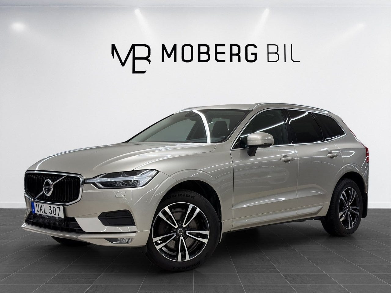 Volvo XC60 2019 – bild 1 av 18