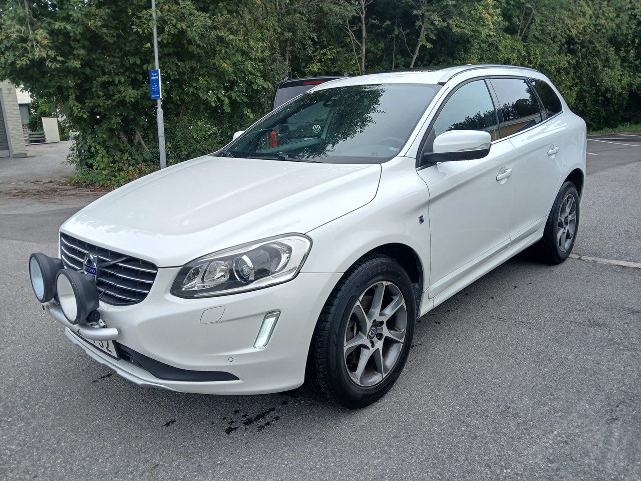 Volvo XC60 2015 – bild 1 av 21