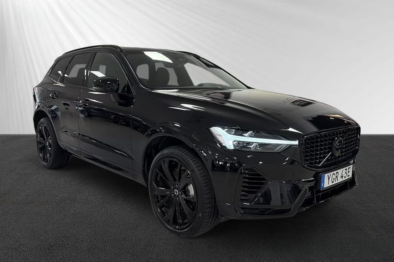 Volvo XC60 2025 – bild 1 av 12
