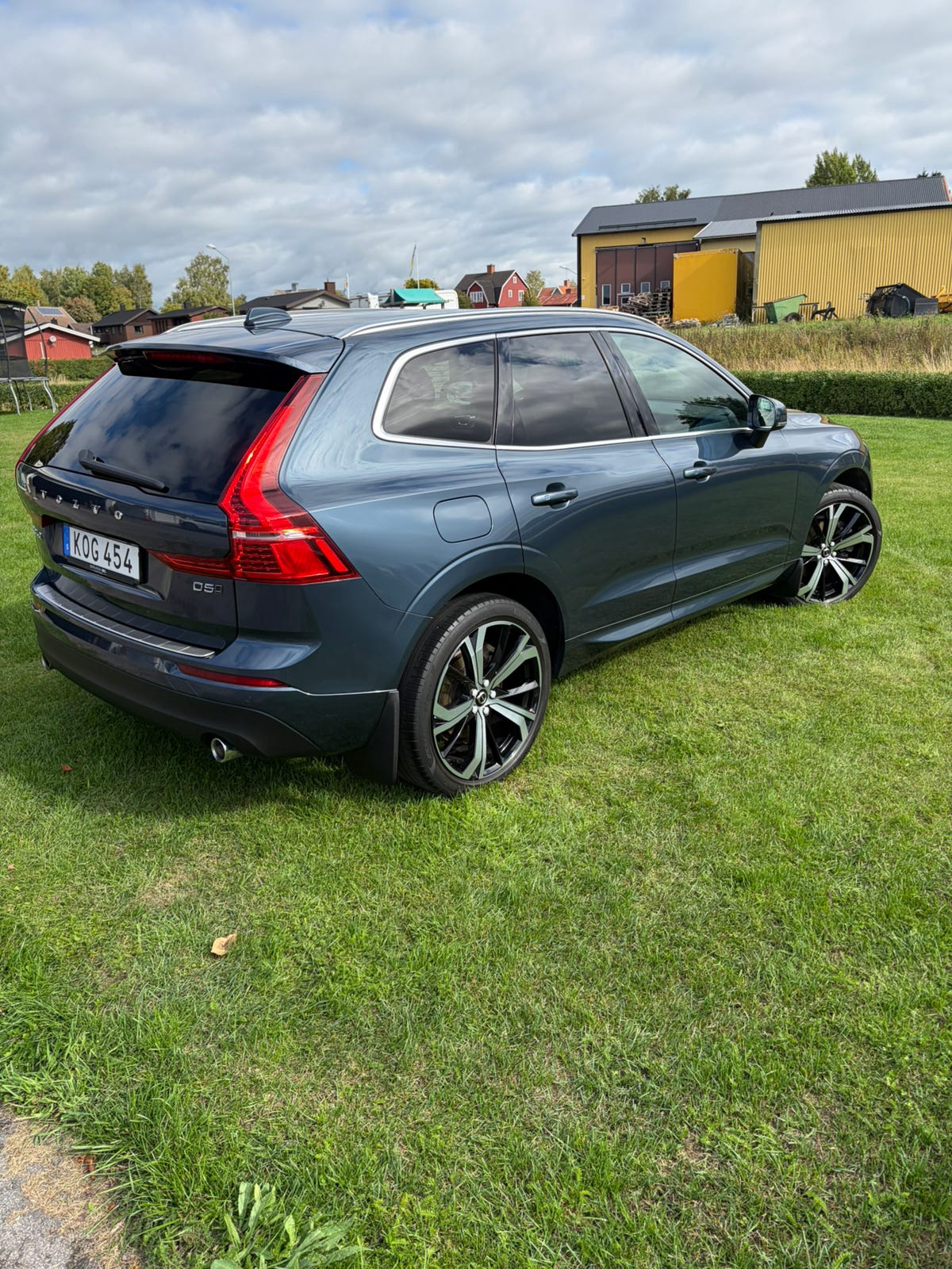 Volvo XC60 2018 – bild 1 av 8