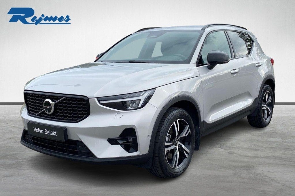 Volvo XC40 2025 – bild 1 av 19